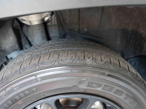 Used 2023 Toyota RAV4 LE AWD/4WD image 30