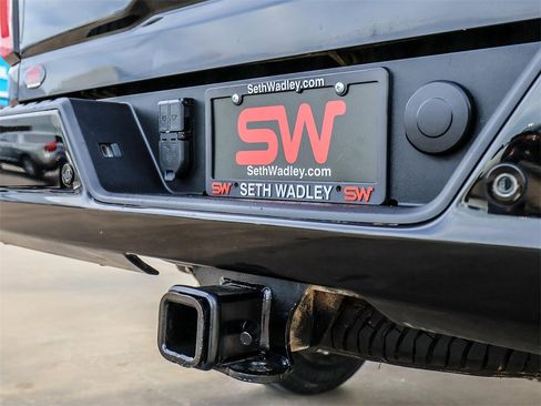 Used 2022 GMC Sierra 2500 Denali w/ Technology Package image 12