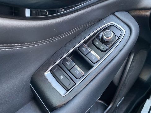 Used 2023 Subaru Outback Limited image 20