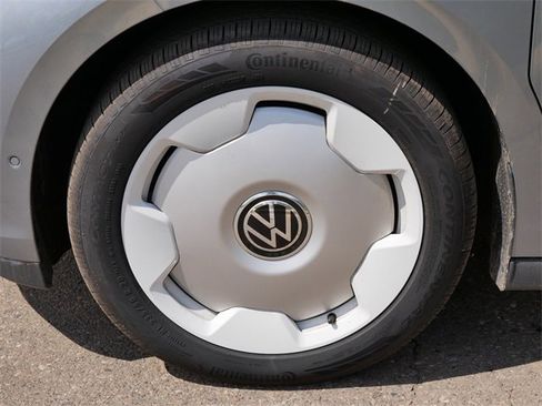 New 2025 Volkswagen ID. Buzz 1st Edition image 5