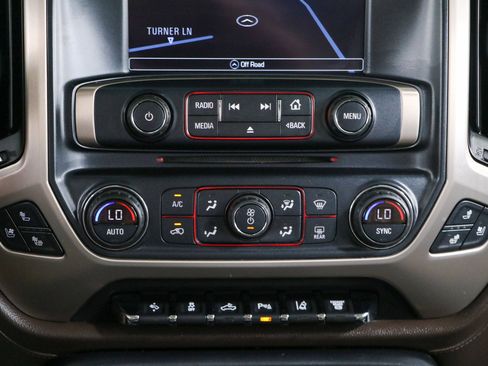 Used 2016 GMC Sierra 2500 Denali w/ Duramax Plus Package AWD/4WD image 20