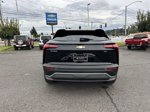 Used 2024 Chevrolet Blazer EV LT image 4