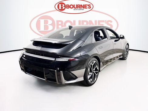 Used 2023 Hyundai Ioniq 6 SEL AWD/4WD image 10