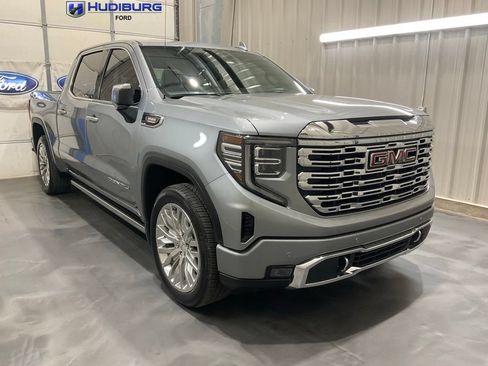 Used 2024 GMC Sierra 1500 Denali AWD/4WD image 1