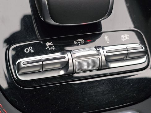 Used 2022 Mercedes-Benz GLE 53 AMG GLE 53 AMG image 27