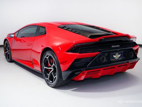 Used 2020 Lamborghini Huracan EVO AWD/4WD image 7