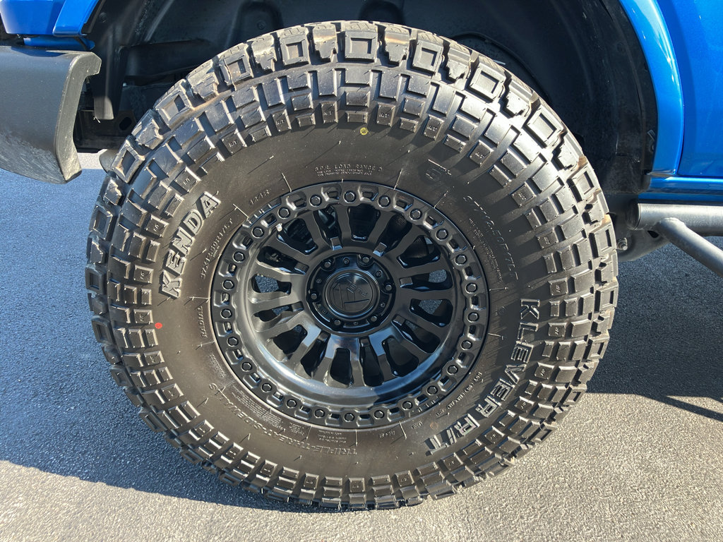 Used 2023 Ford Bronco Outer Banks AWD/4WD image 8