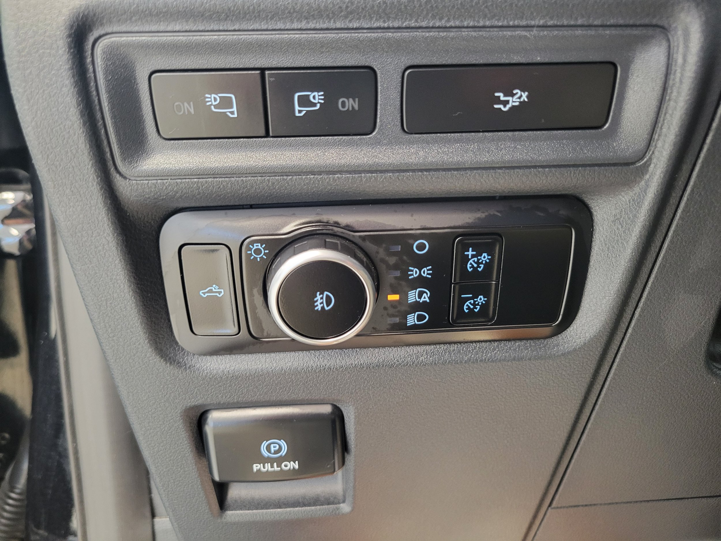 Used 2023 Ford F150 XLT w/ Equipment Group 302A High AWD/4WD image 21