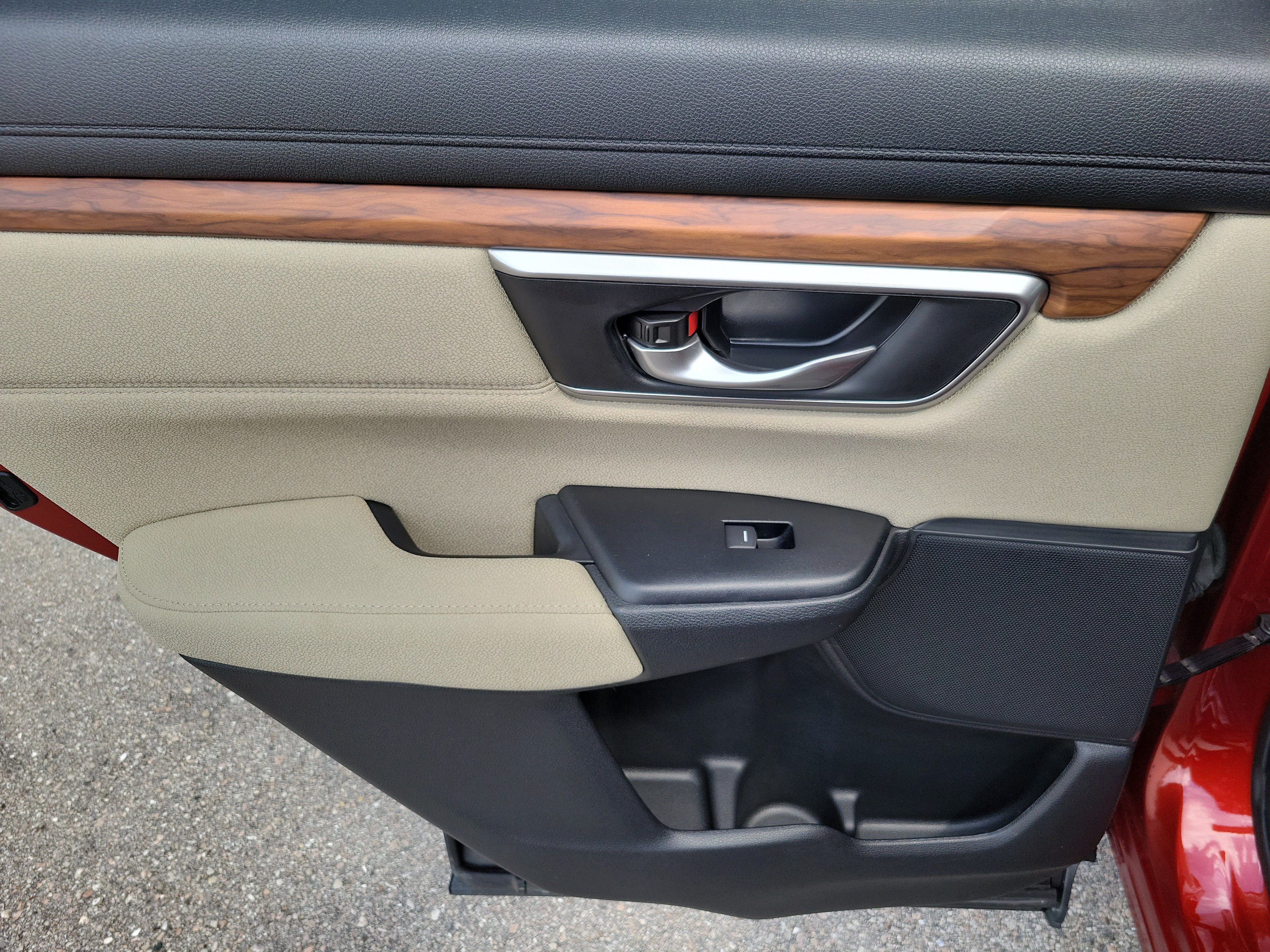 Used 2019 Honda CR-V EX image 15
