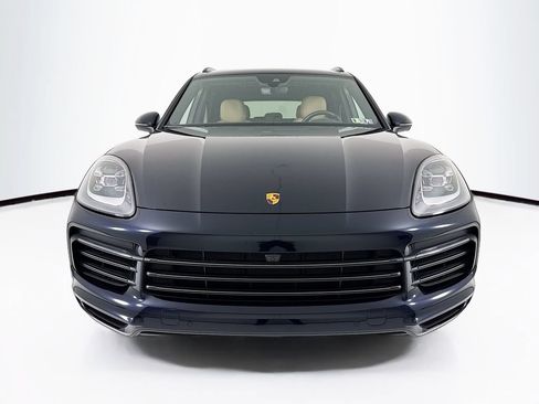 Certified 2023 Porsche Cayenne Platinum Edition AWD/4WD image 10