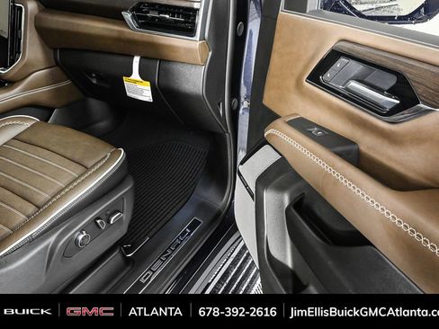 Used 2026 GMC Yukon Denali Ultimate image 28