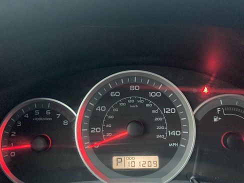 Used 2010 Subaru Impreza Outback Sport image 15