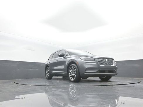 Used 2021 Lincoln Corsair AWD w/ Towing Package I image 28