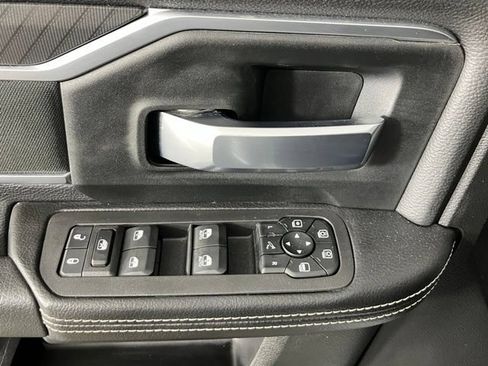 Used 2026 RAM 2500 Big Horn AWD/4WD image 22