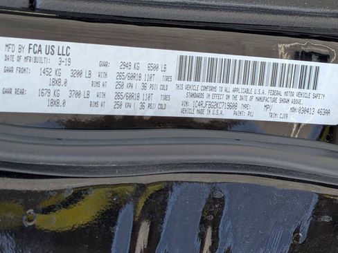 Used 2019 Jeep Grand Cherokee Limited AWD/4WD image 26