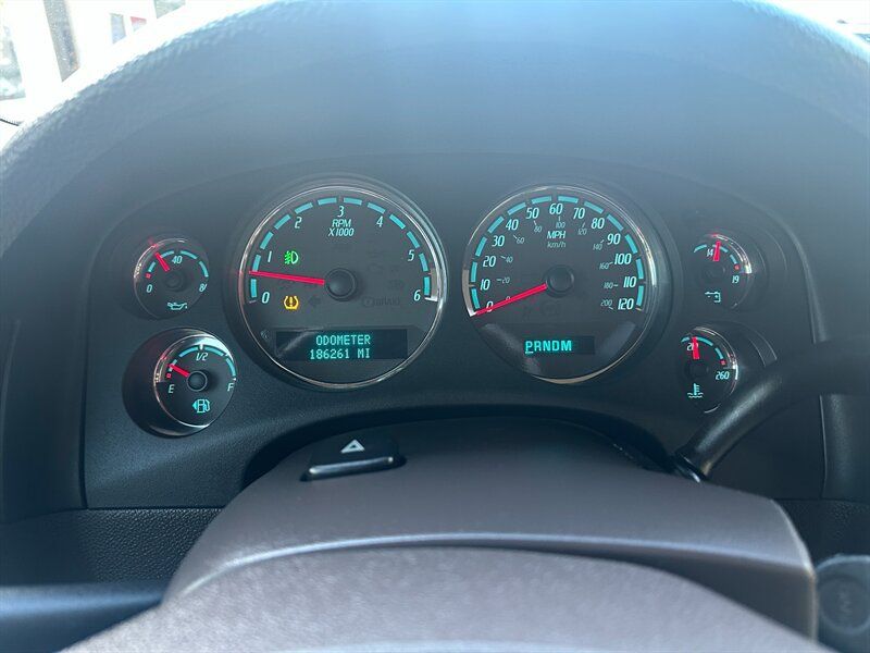 Used 2007 GMC Yukon Denali AWD/4WD image 23