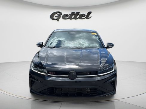 Used 2025 Volkswagen Jetta GLI Autobahn FWD image 2