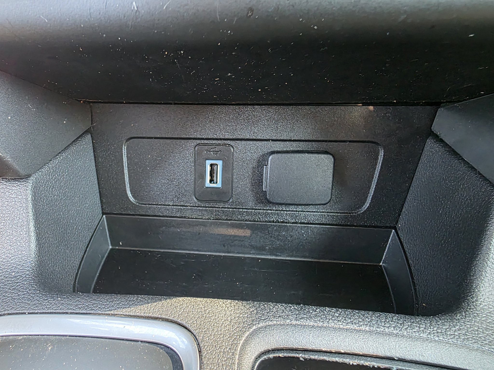 Used 2019 Ford Escape SE FWD image 28