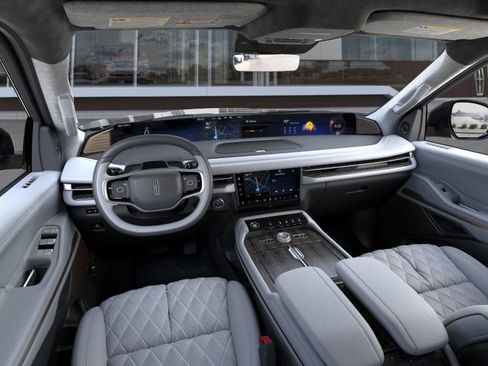 New 2026 Lincoln Navigator Black Label image 9