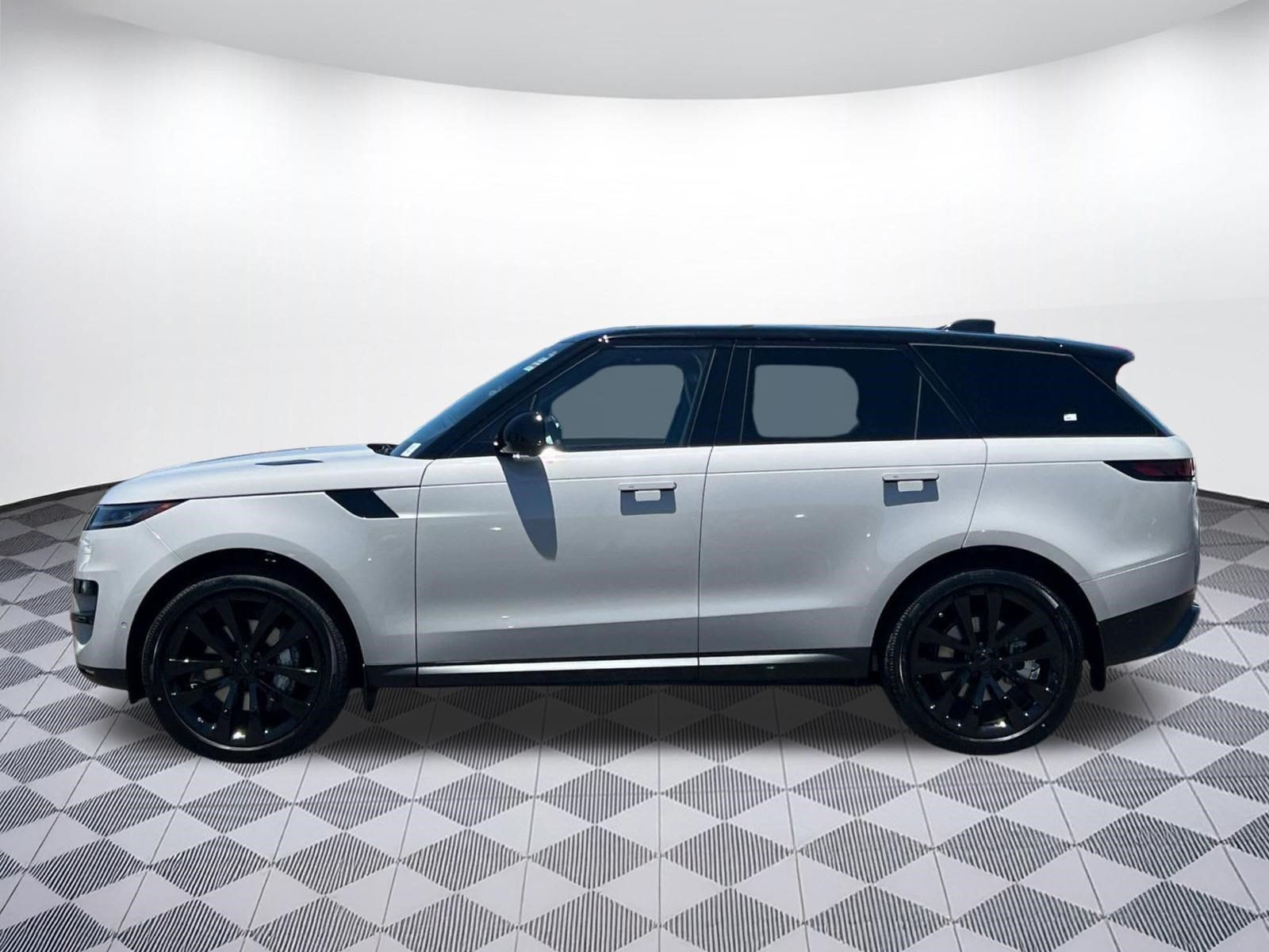New 2026 Land Rover Range Rover Sport SE AWD/4WD image 24