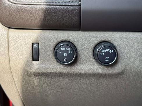 Used 2018 GMC Canyon SLT w/ Driver Alert Package AWD/4WD image 18
