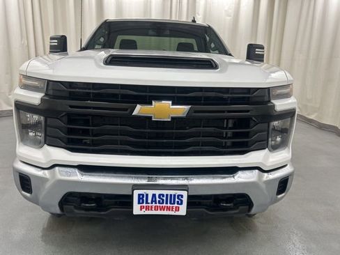 Used 2025 Chevrolet Silverado 2500 W/T w/ WT Convenience Package image 7