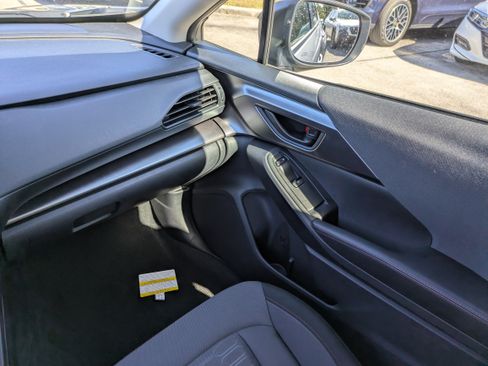 Used 2024 Subaru Impreza 2.0i Sport image 17