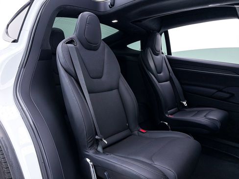 Used 2023 Tesla Model X image 33