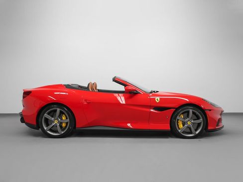 Used 2022 Ferrari Portofino M image 5