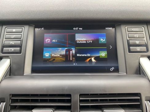 Used 2019 Land Rover Discovery Sport HSE image 13