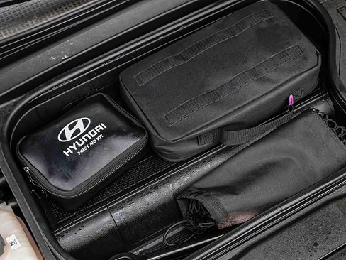 Used 2023 Hyundai Ioniq 6 SEL image 31