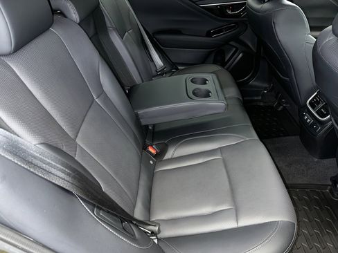 Used 2021 Subaru Outback Limited w/ Popular Package #2 image 30