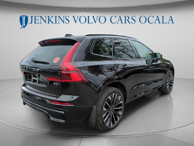New 2026 Volvo XC60 B5 Ultra w/ Protection Package Premier AWD/4WD image 3