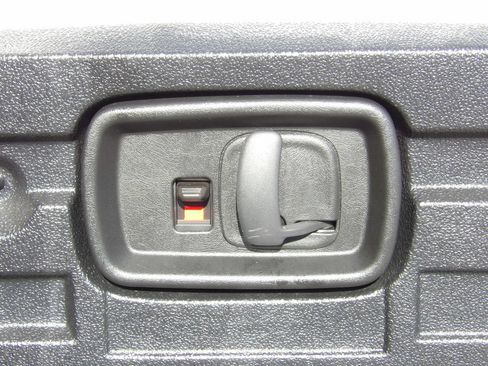 Used 2025 GMC Savana 2500 w/ Driver Convenience Package RWD image 27