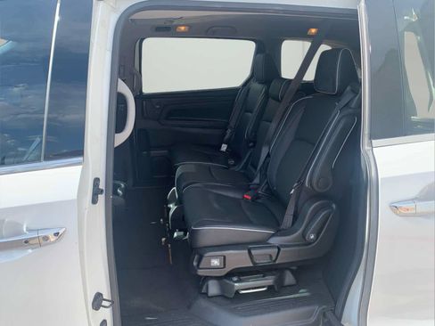 Used 2022 Honda Odyssey Elite image 12