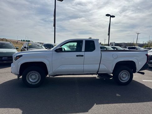 Used 2024 Toyota Tacoma SR RWD image 13
