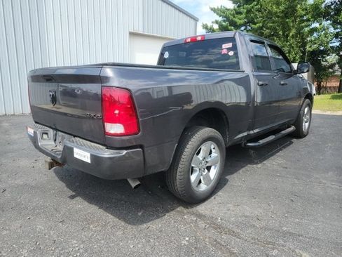 Used 2018 RAM 1500 Express w/ Express Value Package AWD/4WD image 5
