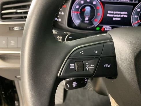 Used 2025 Audi Q8 Premium Plus AWD/4WD image 20