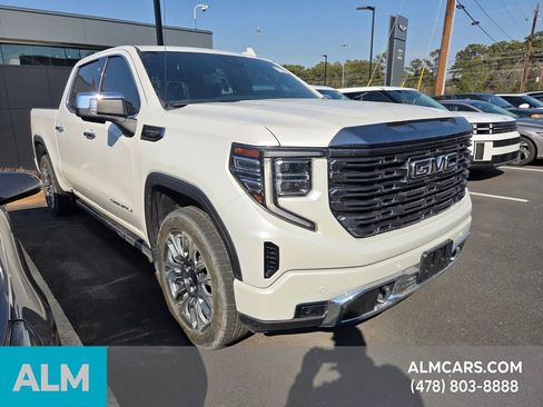 Used 2023 GMC Sierra 1500 Denali Ultimate image 8