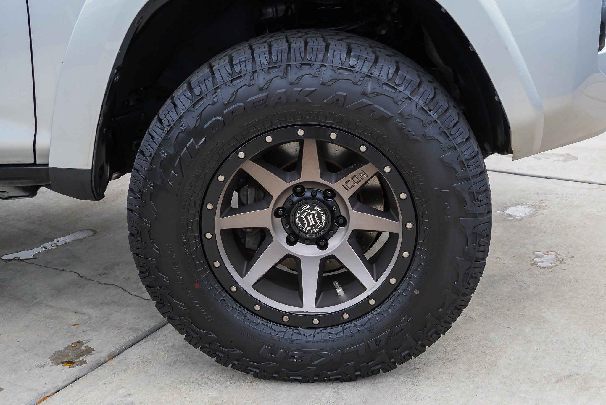 Used 2015 Toyota 4Runner SR5 Premium AWD/4WD image 10