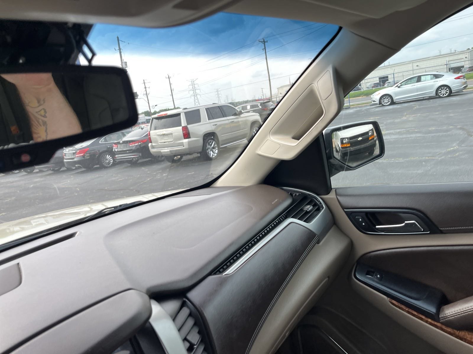 Used 2015 Chevrolet Tahoe LTZ RWD image 23