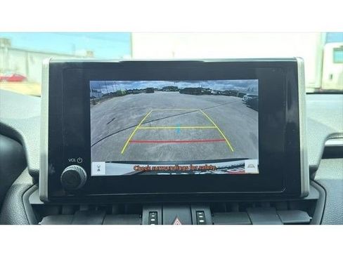 Certified 2024 Toyota RAV4 XLE Premium AWD/4WD image 28