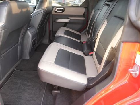 Used 2022 Ford Bronco Wildtrak image 12