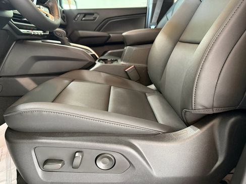 New 2026 Chevrolet Colorado Trail Boss AWD/4WD image 11
