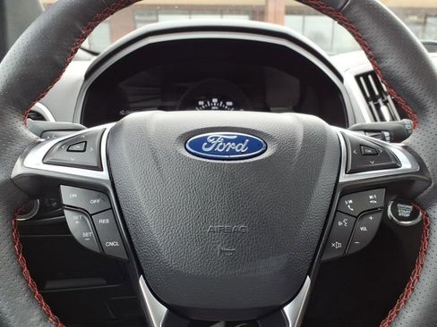 Used 2024 Ford Edge ST-Line AWD/4WD image 21