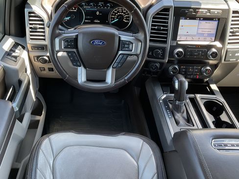 Used 2019 Ford F150 Limited AWD/4WD image 23
