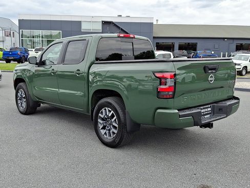 Certified 2023 Nissan Frontier SV w/ SV Convenience Package AWD/4WD image 6