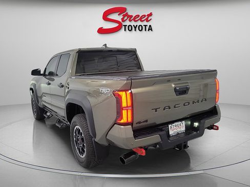 Used 2024 Toyota Tacoma TRD Off-Road w/ TRD Off Road Upgrade Package image 2