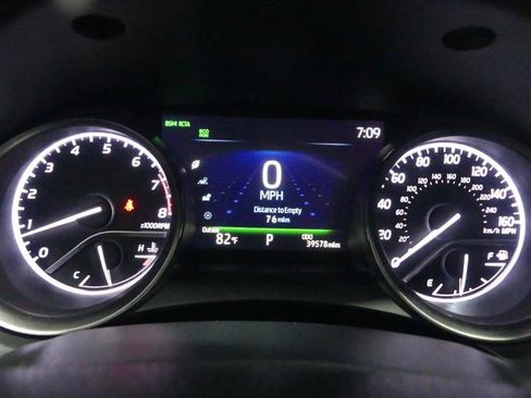 Used 2023 Toyota Camry SE w/ Cold Weather Package AWD/4WD image 32