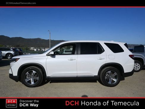 Used 2023 Honda Pilot EX-L image 4